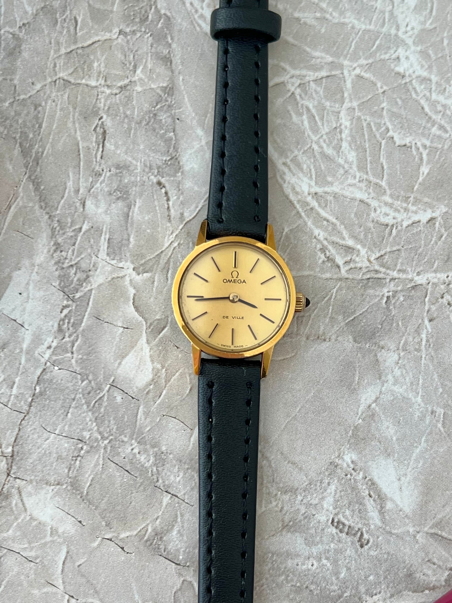 Omega De Ville Gold Tone Round Champagne Dial Women's Watch