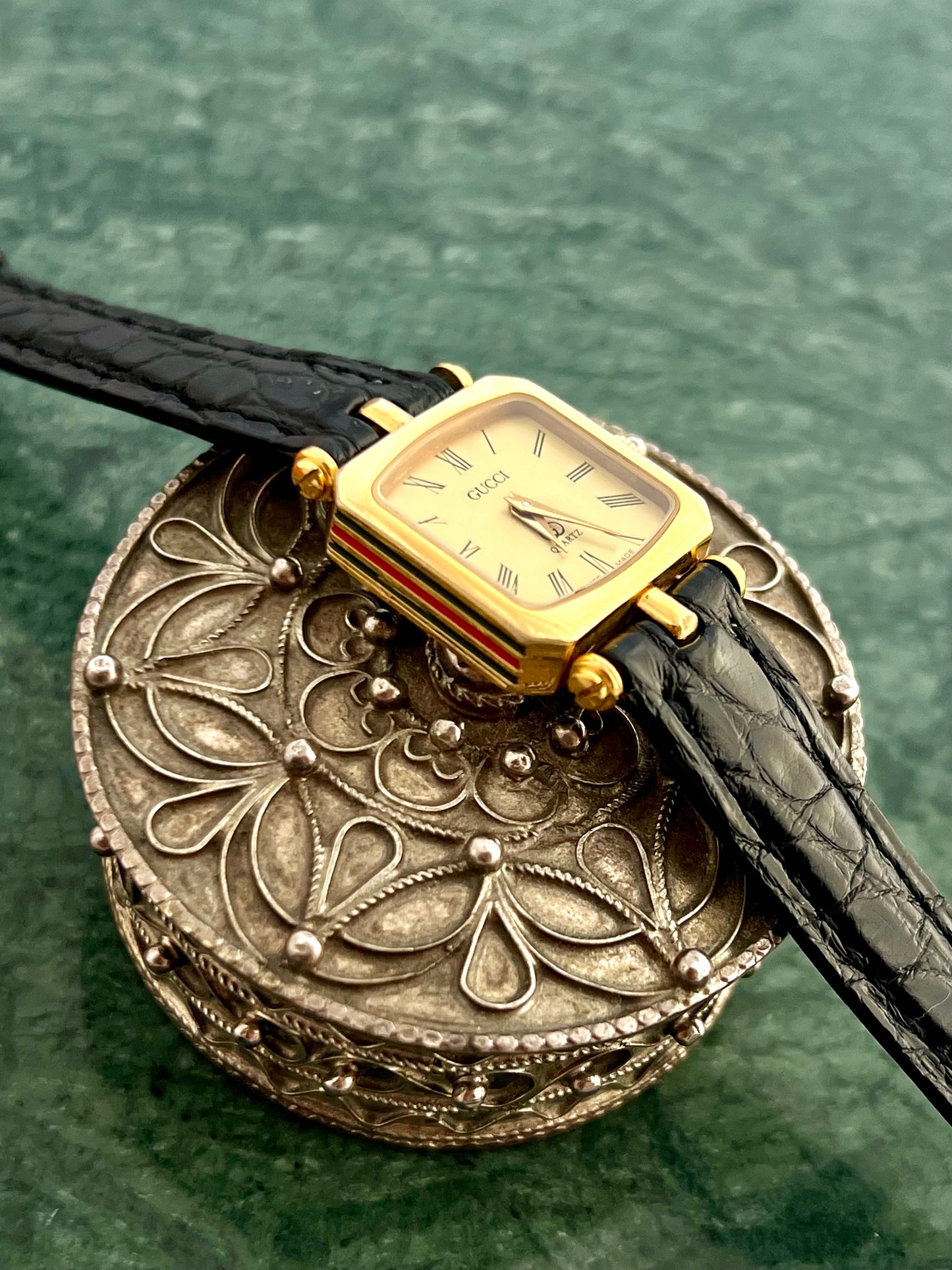 Gucci Sherry Gold Soft Square Ladies Watch