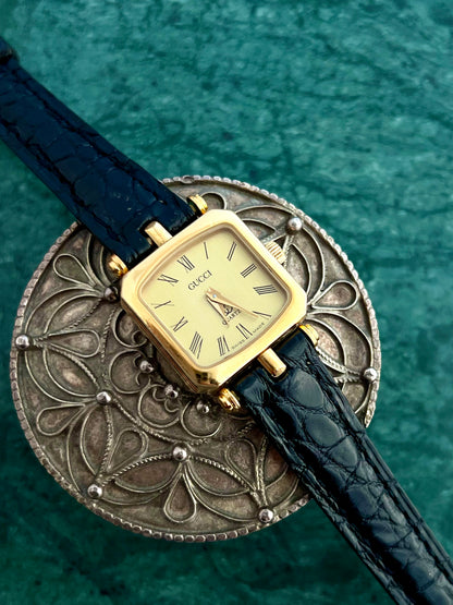 Gucci Sherry Gold Soft Square Ladies Watch