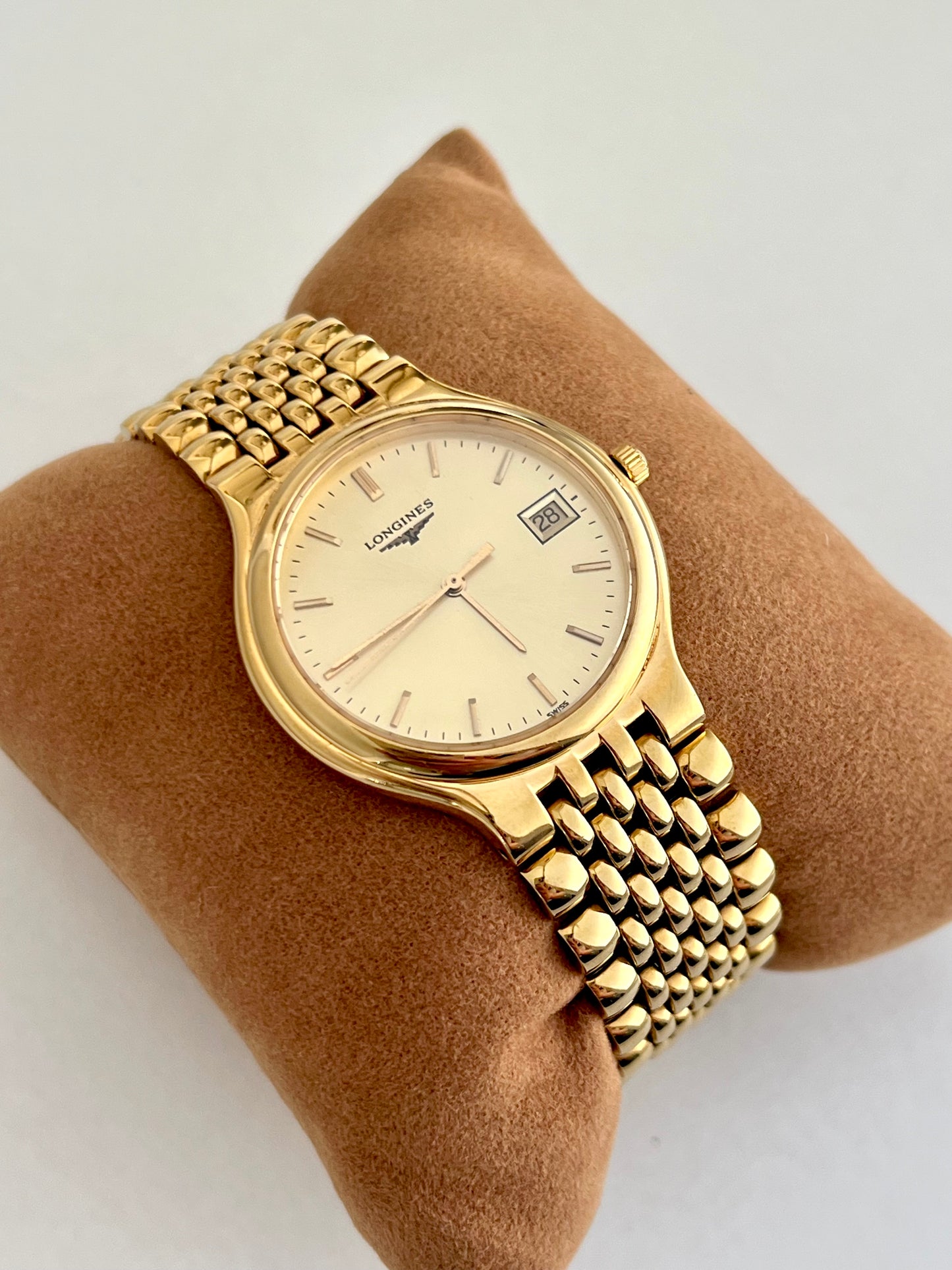 Longines Flagship Round Unisex Watch with Date Window