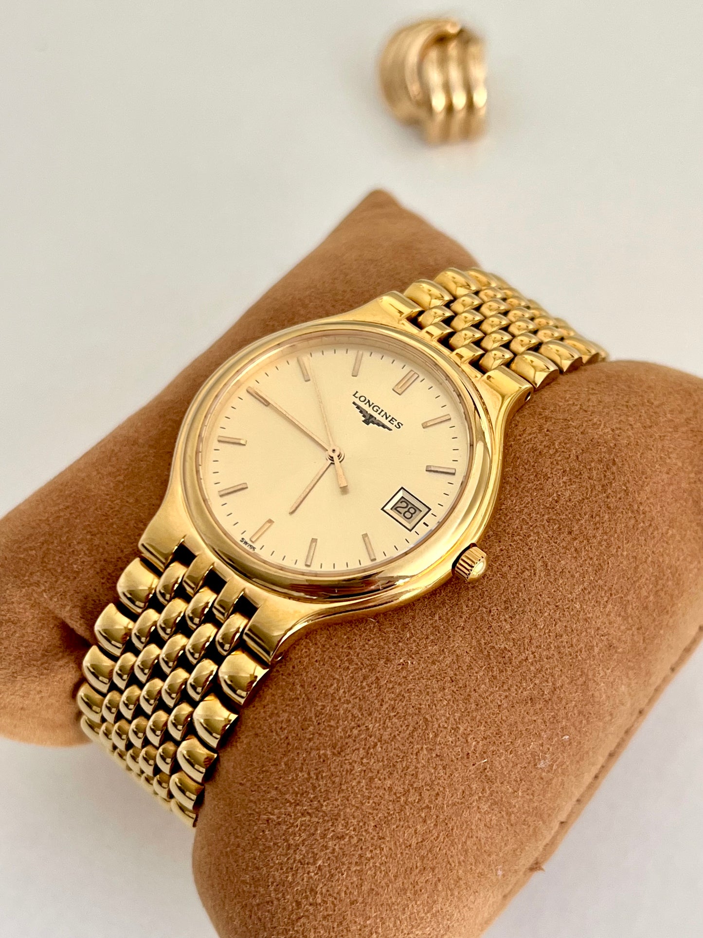 Longines Flagship Round Unisex Watch with Date Window