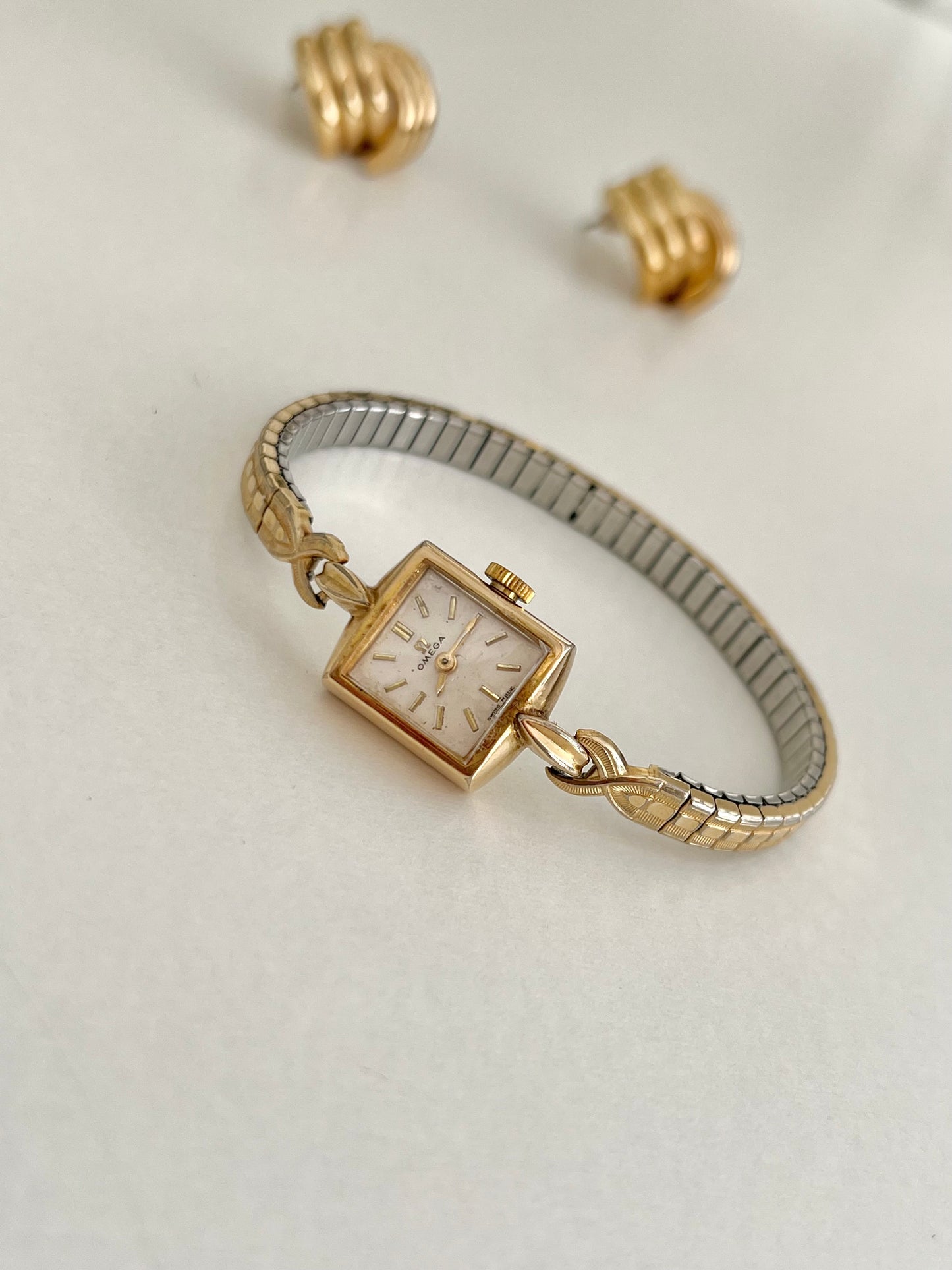 Omega Gold Ribbon Bracelet Cocktail Watch