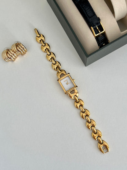 Gucci 1800L Gold Bracelet Watch Set With Interchangeable Straps