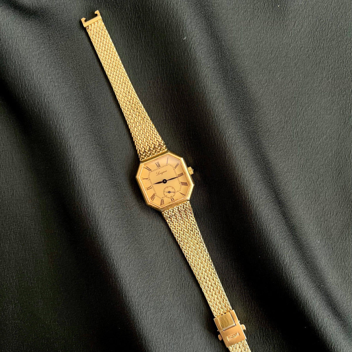 Vintage Longines gold tone mechanical women’s watch with fine mesh bracelet