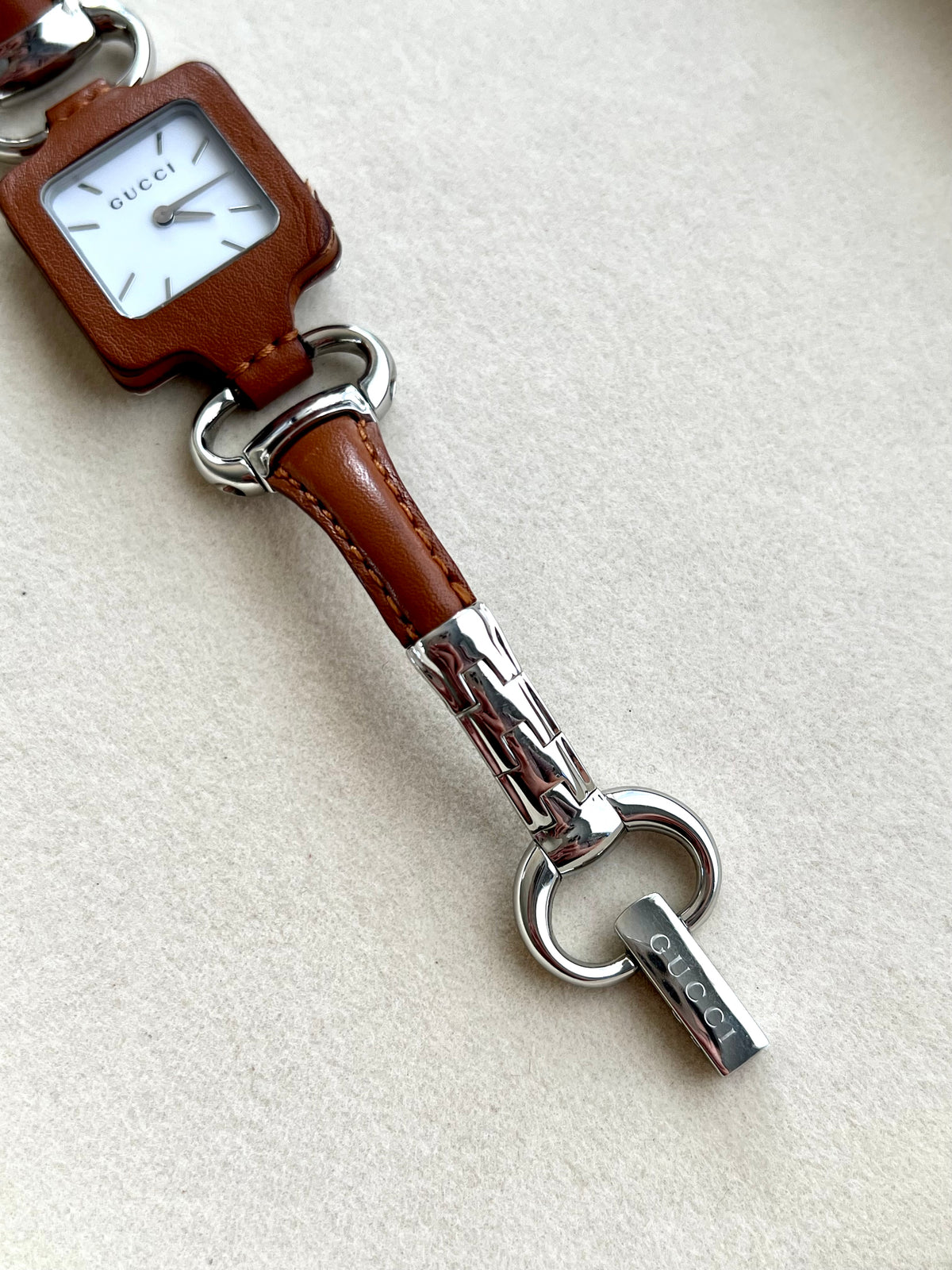 Gucci 1921 Leather Women’s Watch — full brown leather and steel bracelet