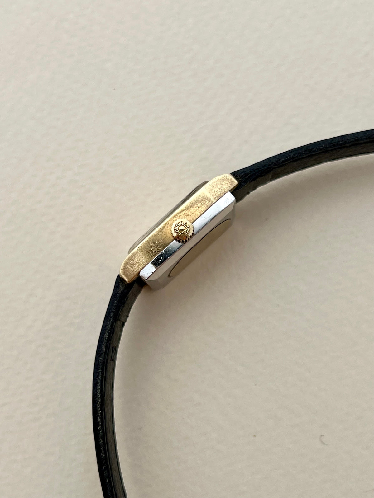 Longines Flagship Gold Rectangular Champagne Dial watch — case side