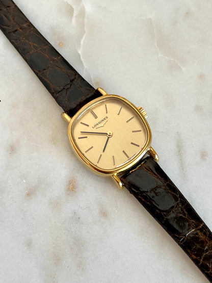Longines Gold Round Champagne Dial watch — front view