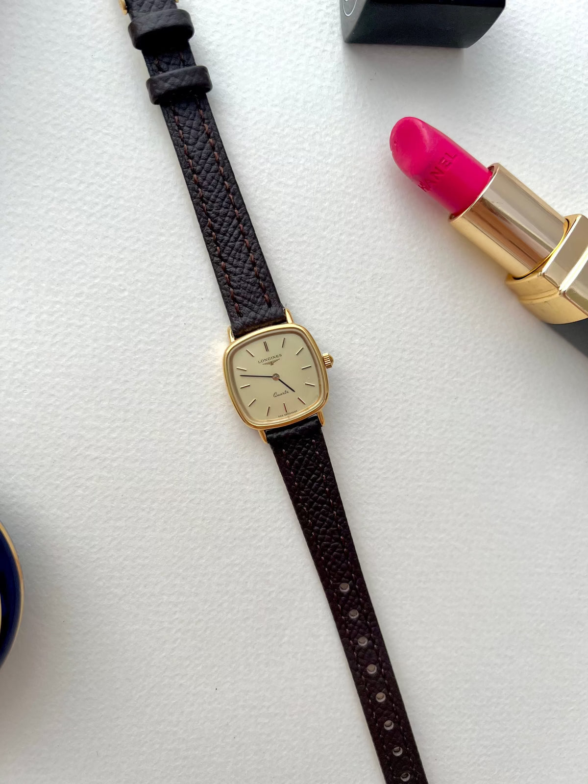 Longines Champagne Dial Gold Cushion Leather watch: strap detail.