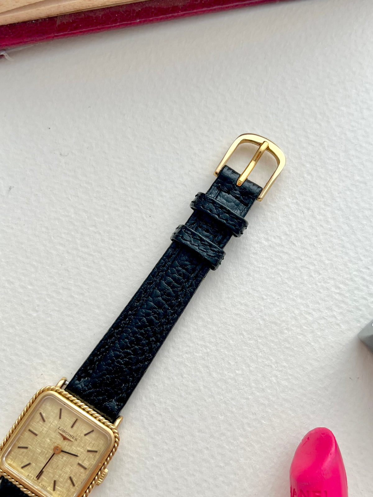 Longines Rope Bezel Linen Dial Leather watch 4333.817: strap and buckle detail.