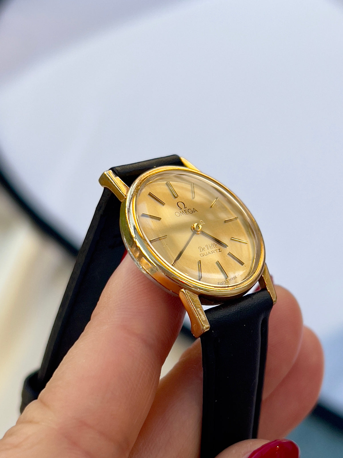 Omega Round Gold Toned Woman's Watch, product photograph 4.