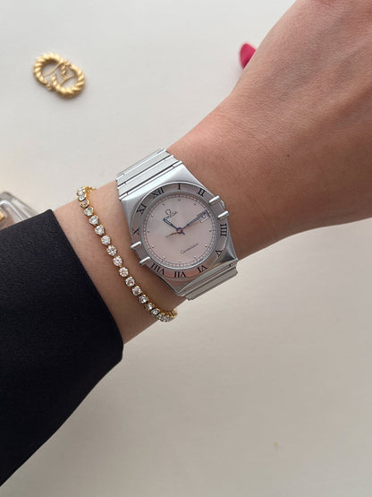 Omega Constellation Manhattan Stainless Steel Watch, box set of a vintage women's watch at Gilded Hour.