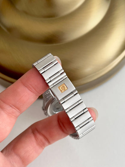 Omega Constellation Mini Guilloche Dial Women's Watch, view 9.