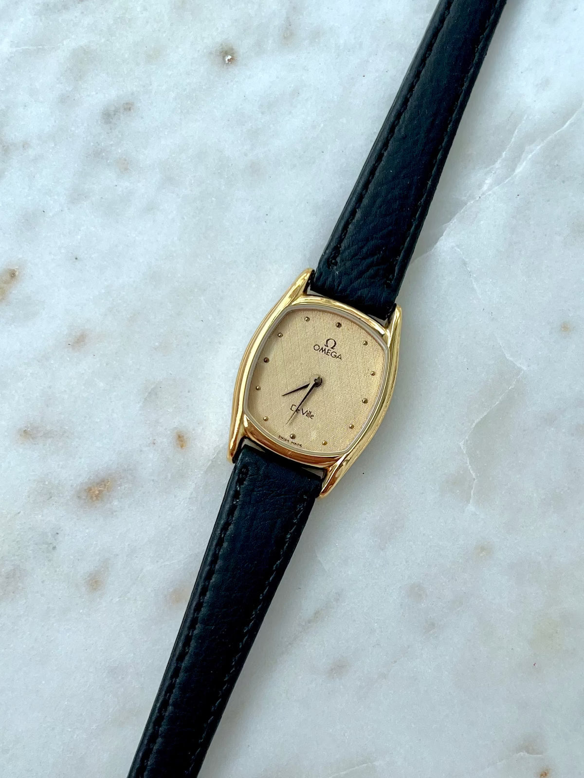 omega de ville cross hatch dial watch watch, view 1.