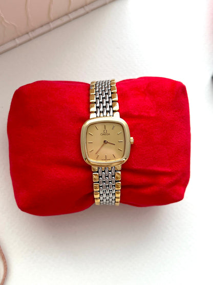 Omega De Ville Cushion Case Women's Watch "Ile de France" Collection, view 8.
