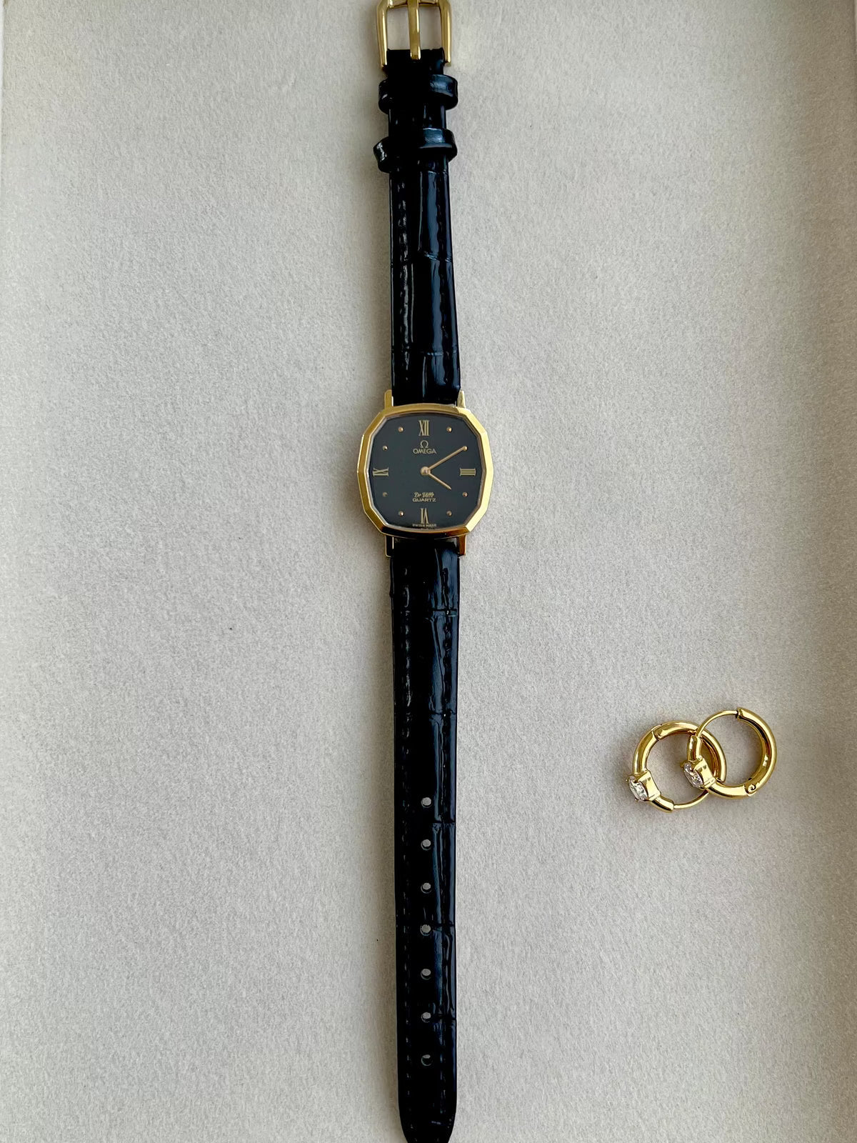 Omega De Ville Soft Octagonal Black Dial Womens Watch, product view 4.