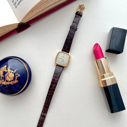 Omega De Ville Square Cushion Case Women's Watch, product view 3.