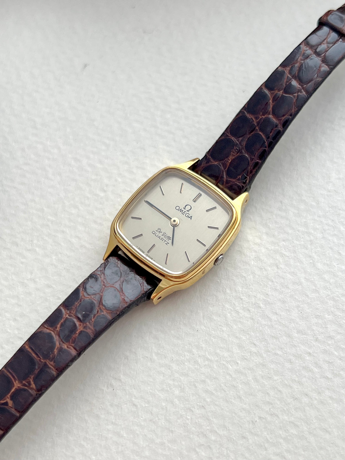 Omega De Ville Square Cushion Case Women's Watch, product view 5.