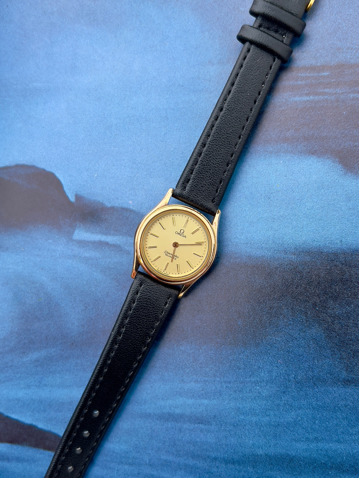 Detail of the new aftermarket strap on the Omega Seamaster.