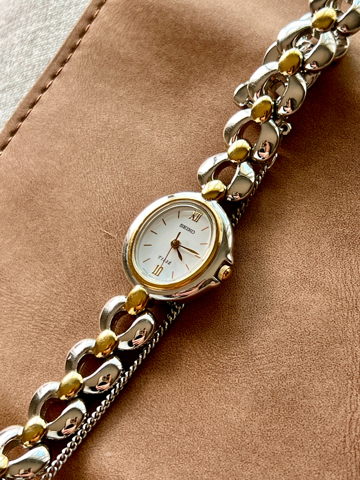 Seiko Tissé White Dial Sculpted Two Tone women's watch — product photograph 1