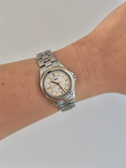 Seiko Exceline Women's Watch with a Tatami Woven Textured Dial, vintage women's watch product photo 2 of 7.