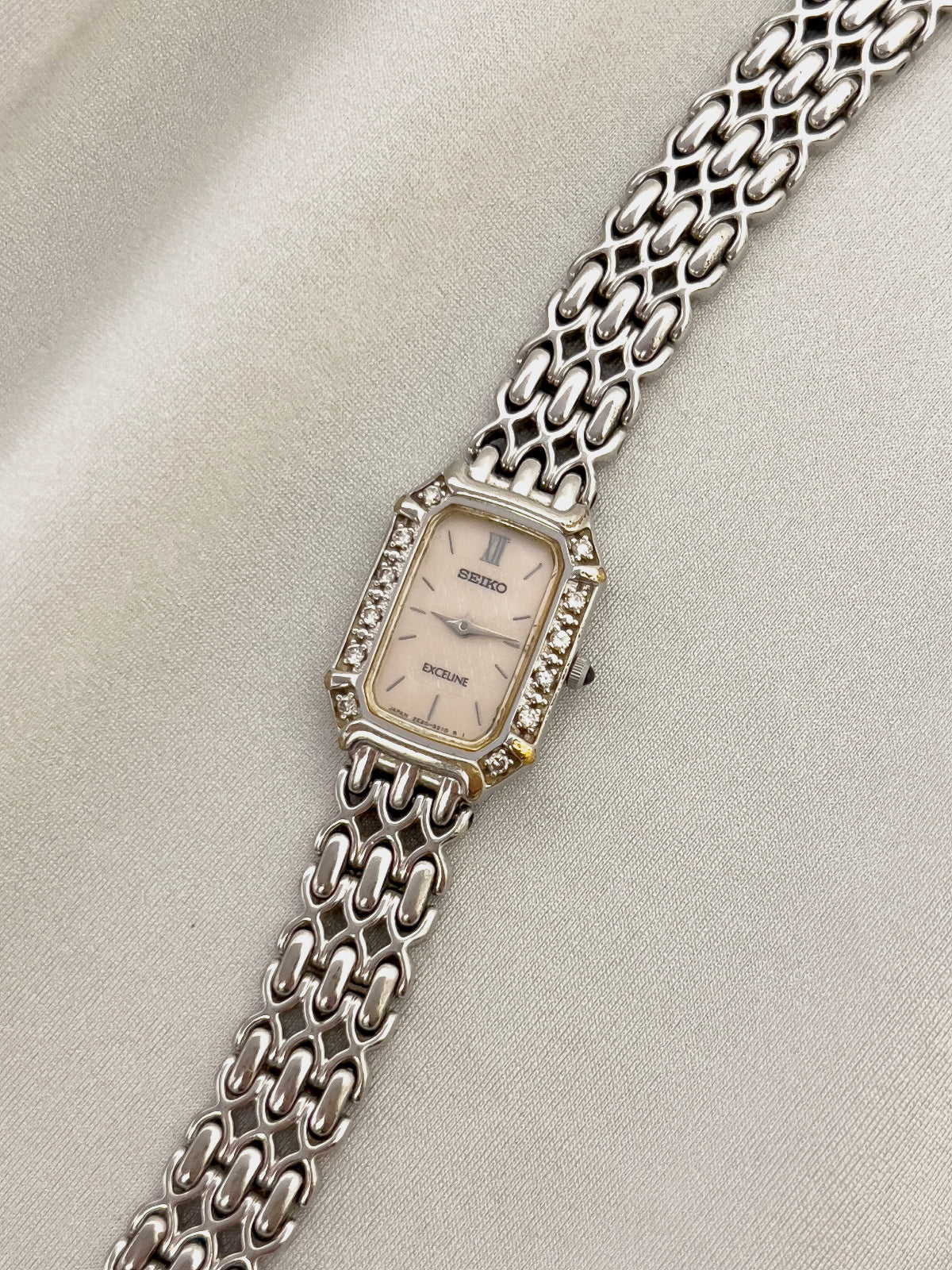 Seiko Exceline diamond ladies’ watch with mother-of-pearl dial and textured bracelet