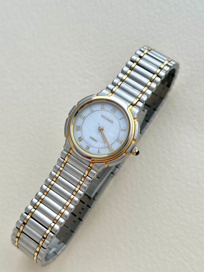 Seiko Exceline mother-of-pearl ladies watch, bracelet detail.