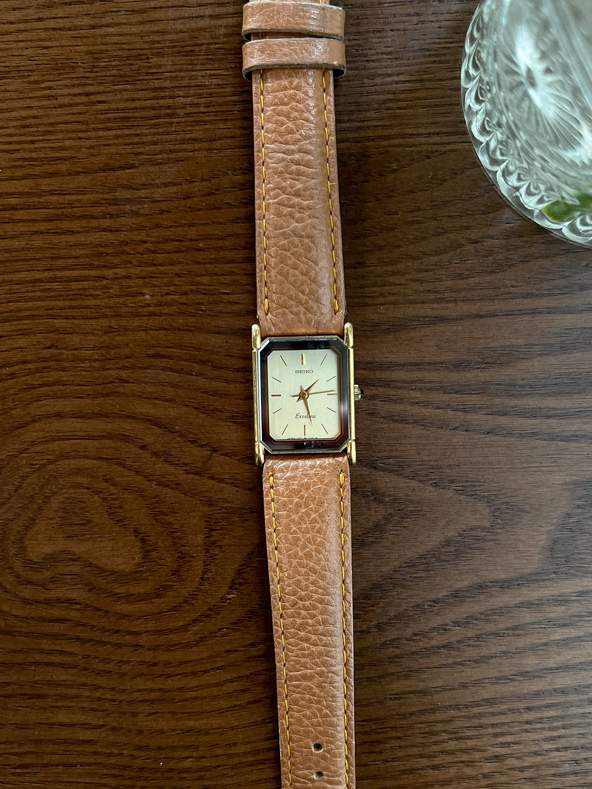 Seiko Exceline rectangular clipped corner dress watch, view 3.