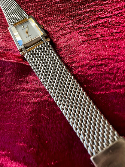 Seiko Exceline White Dial Mesh Bracelet women's watch — product photograph 9