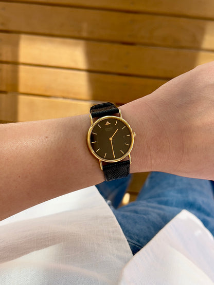Seiko Galaxy Oversized Women's Watch featuring black dial and leather strap; vintage watch product image 5.