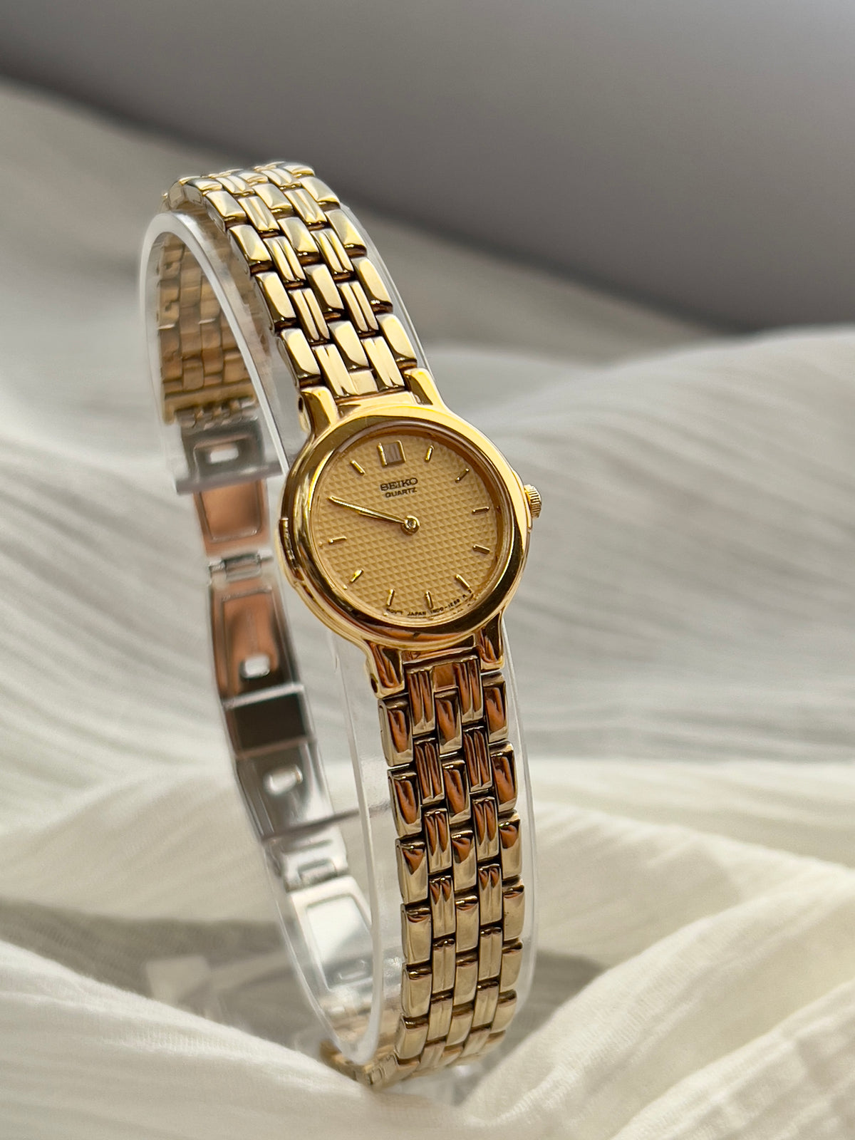 Seiko Champagne Textured Dial Two Tone Women's Watch — product photograph 2