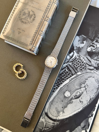 Seiko Oval Woman's Watch with a Rope Bezel & Textured Dial, bracelet detail of a vintage women's watch at Gilded Hour.