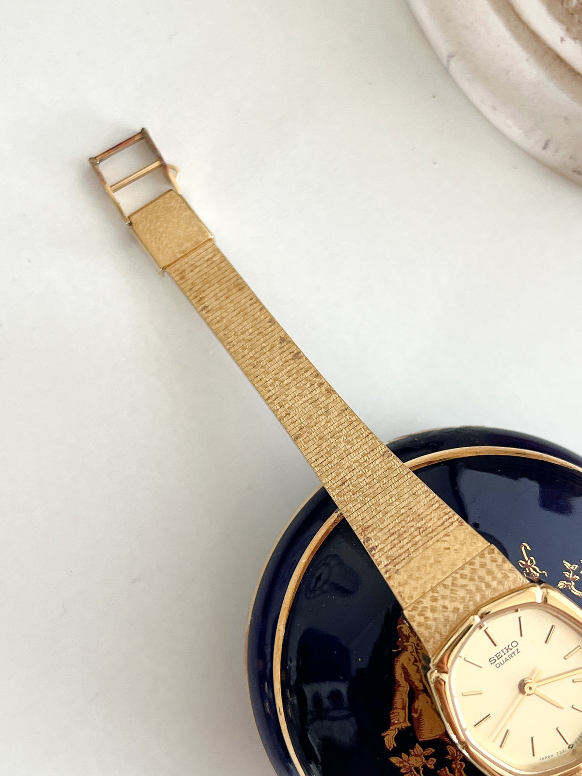 Seiko Gold Cushion Tatami Bracelet Women’s Watch — Clasp and bracelet beside the dial