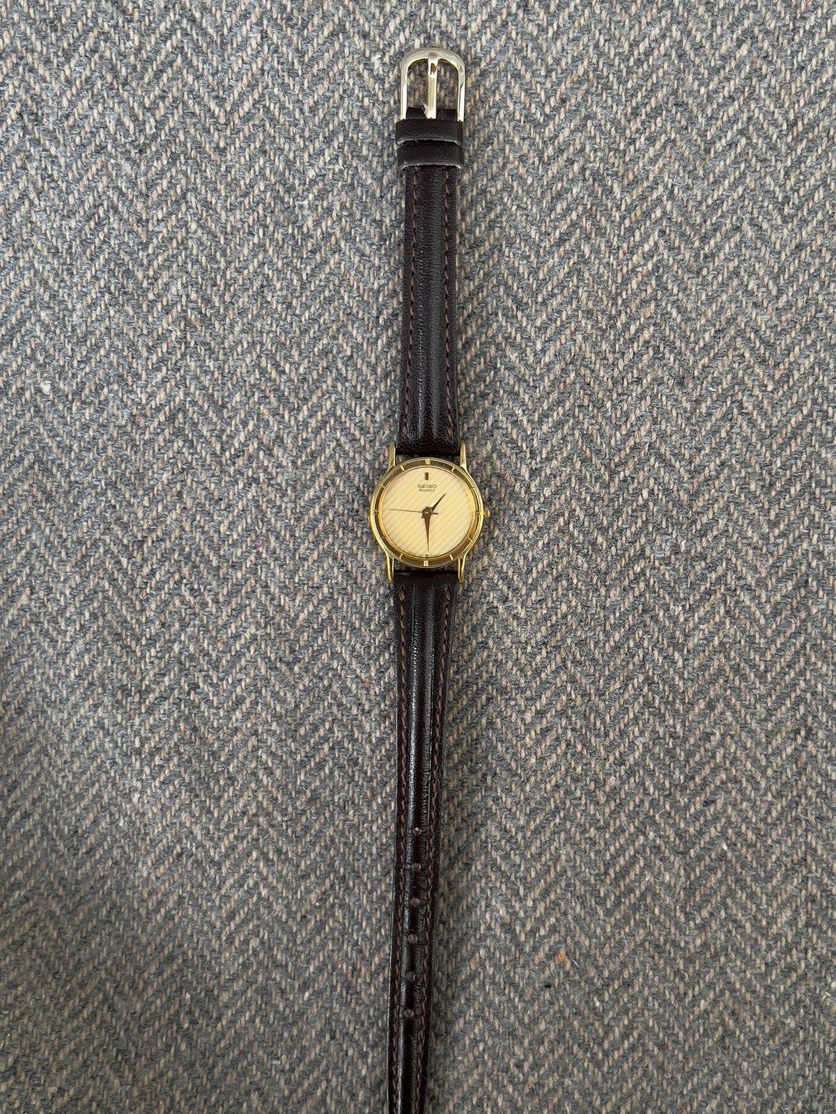 Seiko Gold Tone Striped Dial Leather Strap Women's Watch | Product photograph 9