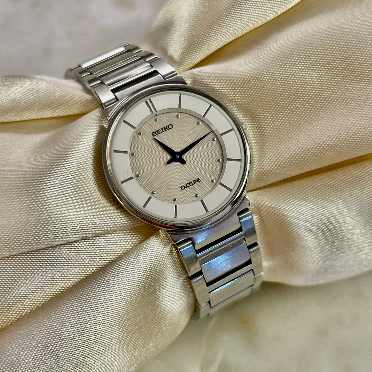 Seiko Exceline White Patterned Dial Silver Women's Watch — product photograph 1, Gilded Hour NZ.