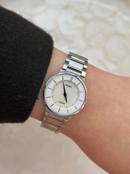 Seiko Exceline White Patterned Dial Silver Women's Watch — product photograph 2, Gilded Hour NZ.
