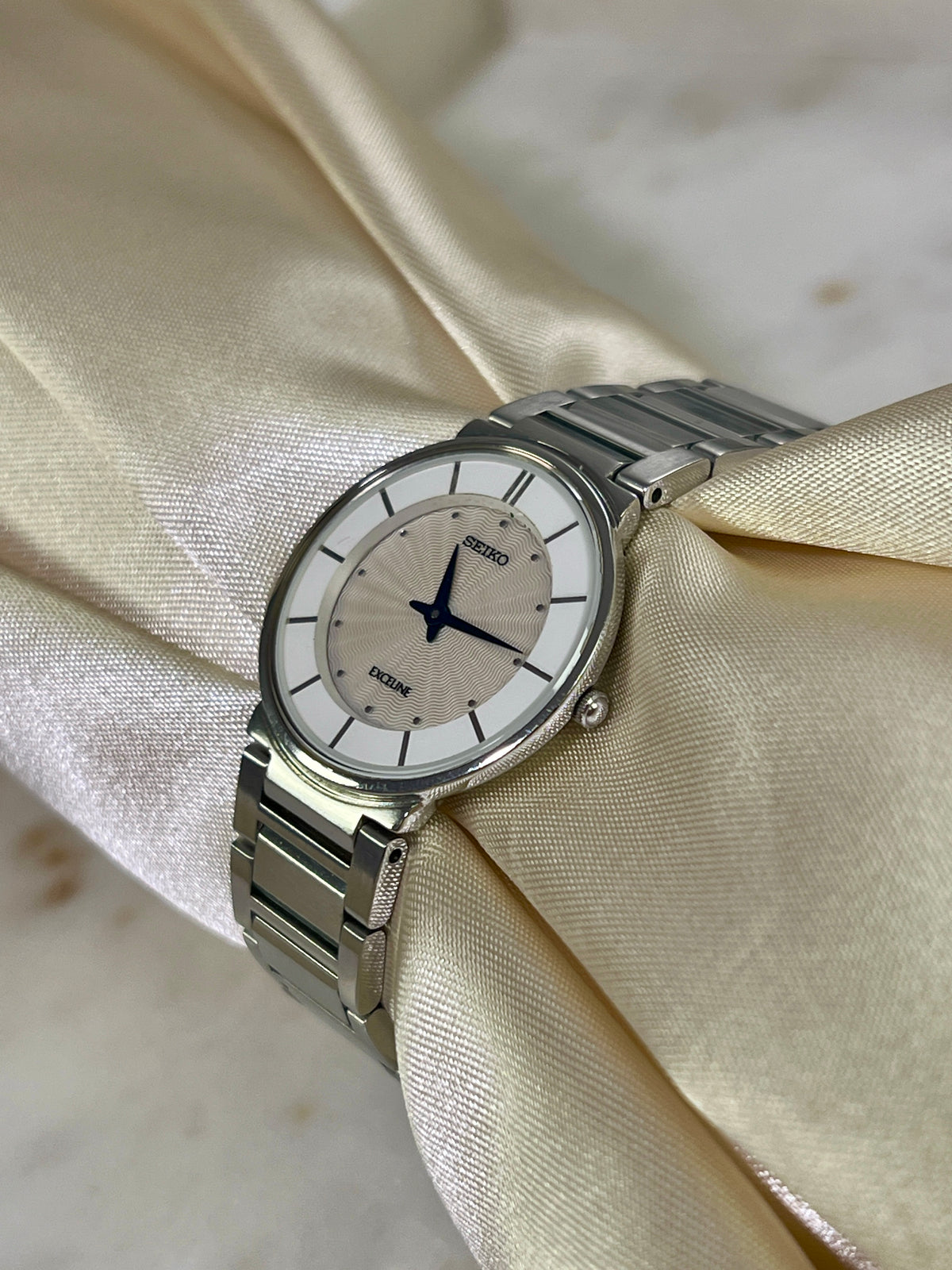 Seiko Exceline White Patterned Dial Silver Women's Watch — product photograph 8, Gilded Hour NZ.