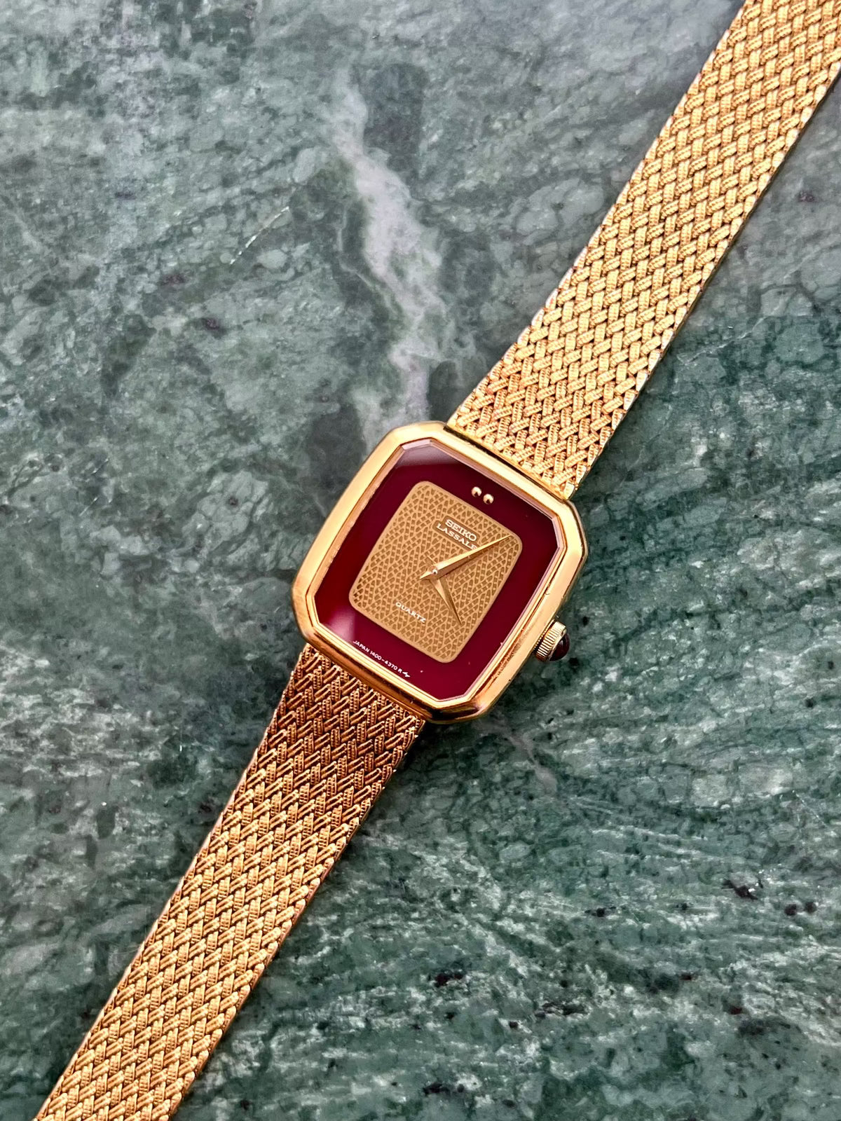 Seiko Lassale Bordeaux Gold Mesh watch — dial closeup