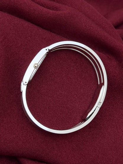 Seiko Lassale Charcoal Dial Silver Bangle Women’s Watch, bangle underside.