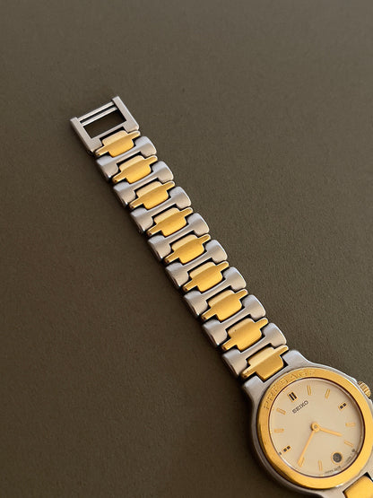 Seiko Presage Date Dial Two Tone Women’s Watch featuring integrated two tone bracelet; vintage watch product image 5.