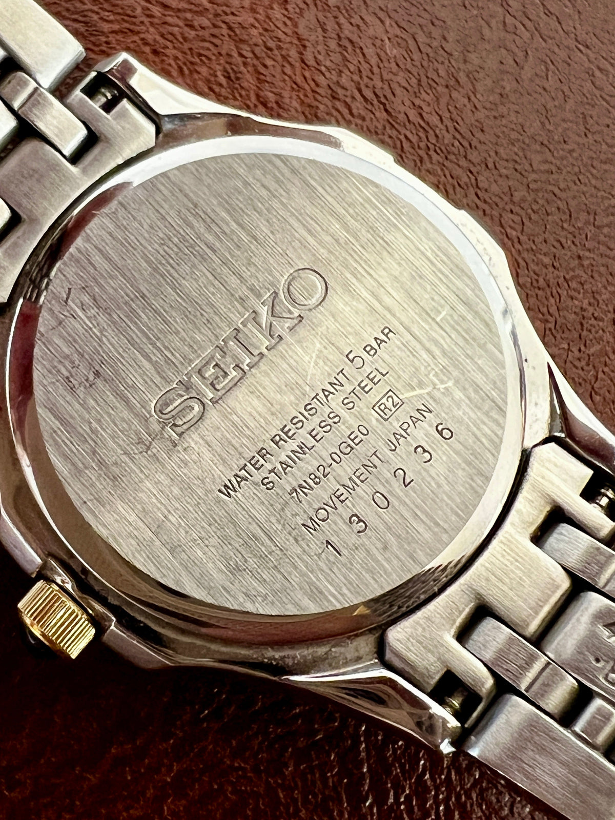 Seiko Sports Casual Two Tone Women's Watch; vintage watch product image 5.
