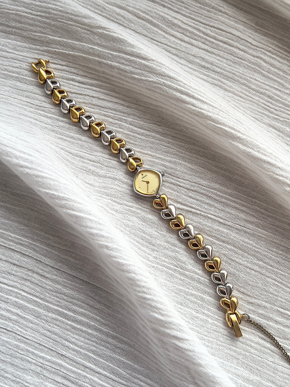 Seiko Tissé Two Tone Heart Bracelet Women's Watch — product photograph 6