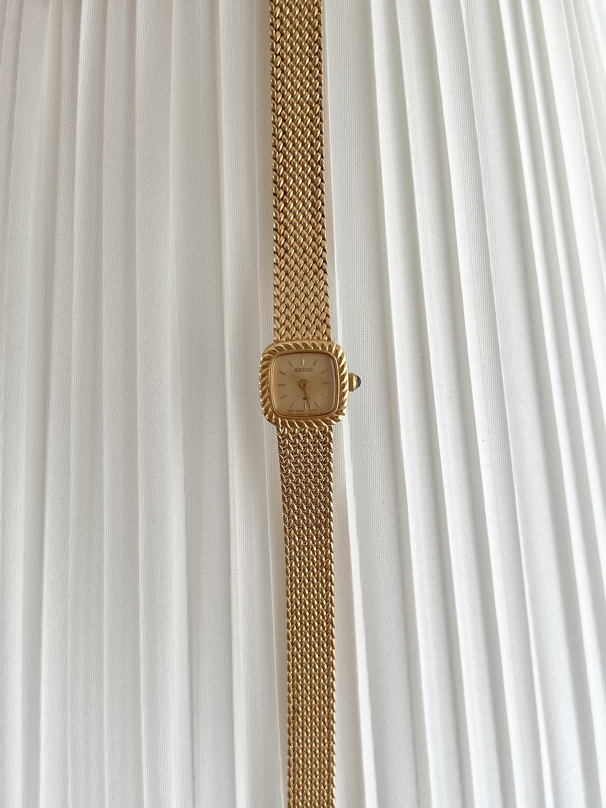Seiko Tissé Mini Gold Rope Bezel watch — full watch front