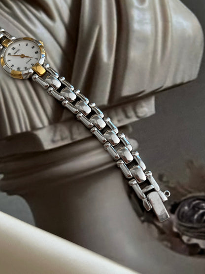 Seiko Tissé Roman Dial Sculpted Two Tone Women’s Watch featuring white dial; vintage watch product image 5.