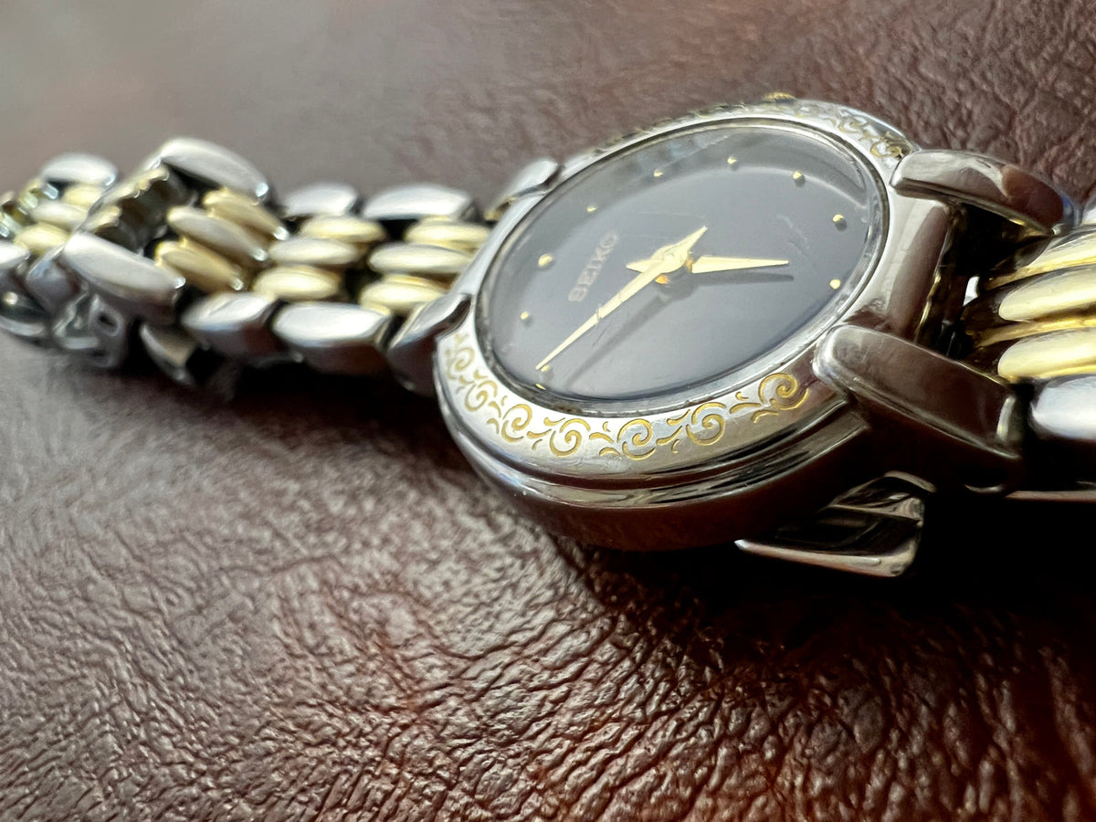 Seiko Blue Dial Engraved Case Watch, product photograph 3.