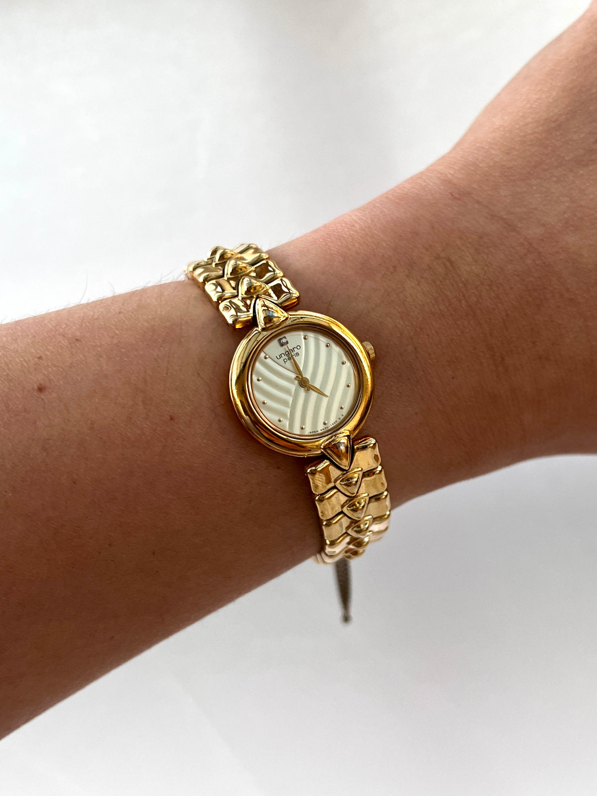 Ungaro Paris White Dial Gold Tone Pyramid Bracelet Women's Watch — product photograph 2