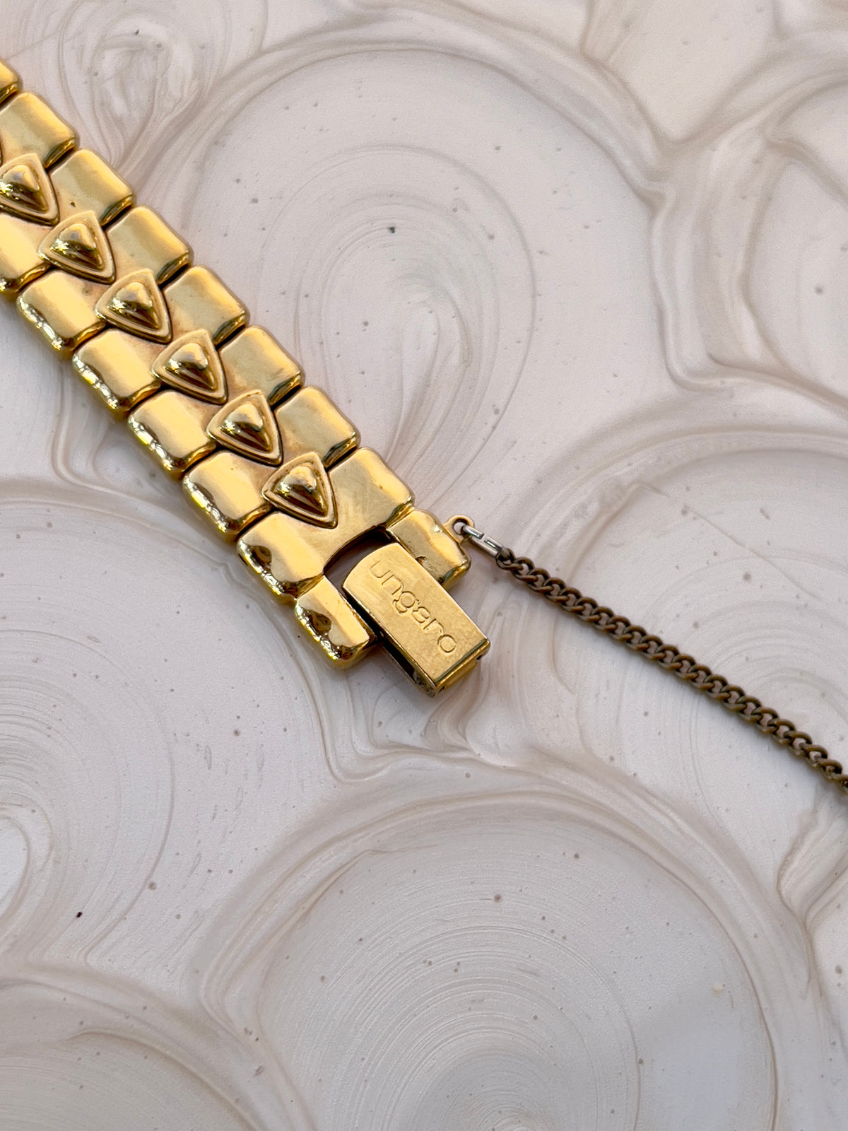 Ungaro Paris White Dial Gold Tone Pyramid Bracelet Women's Watch — product photograph 4