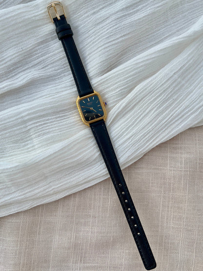 Rado Black Dial Gold Tone Tank Women's Watch | Product photograph 5