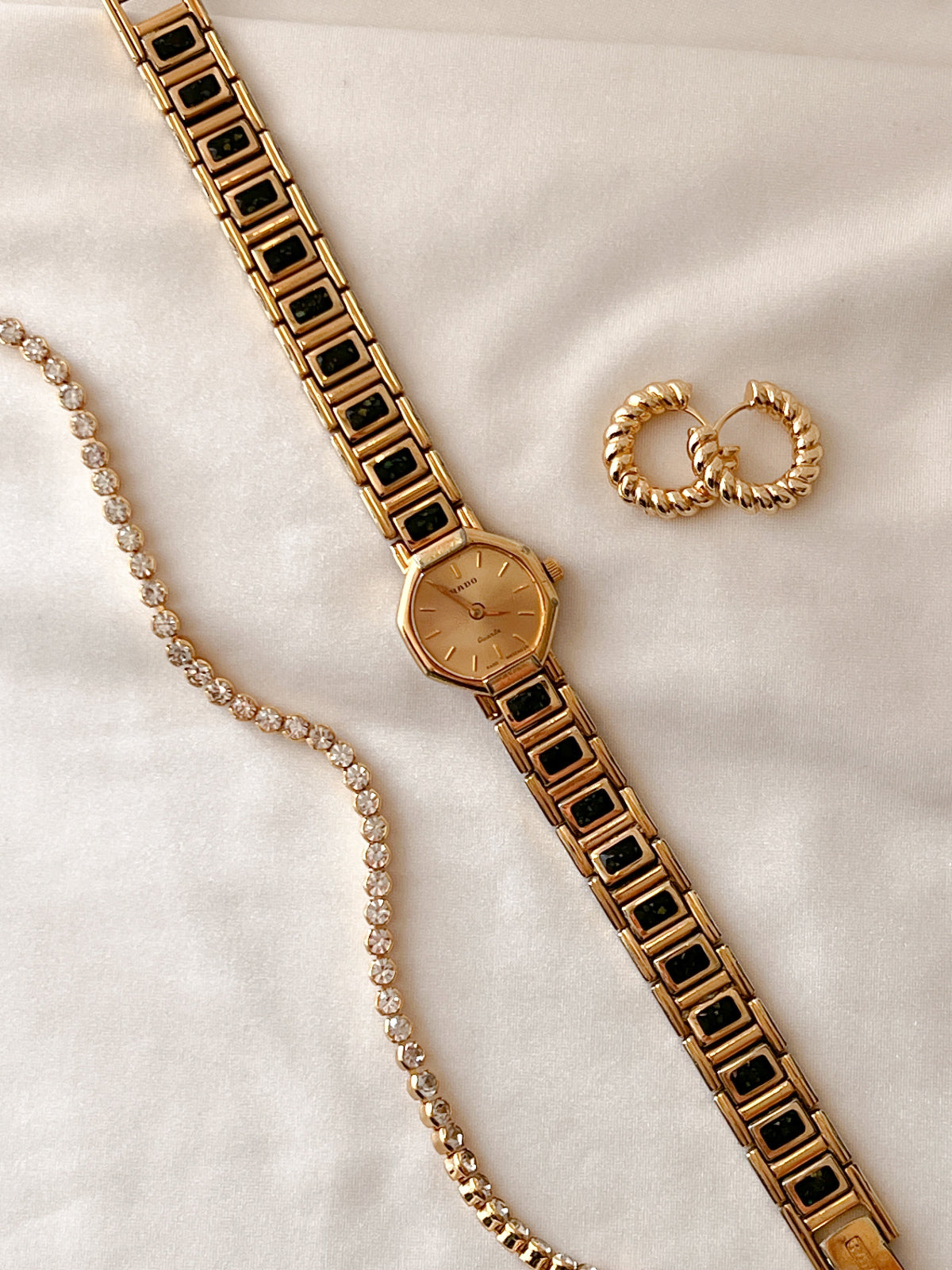 Rado Octagonal Dial Decorative Bracelet Watch, product photograph 3.